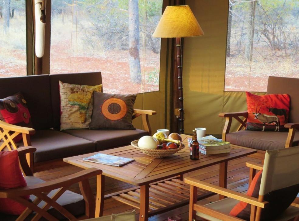 Iphofolo Lodge & Tented Camp Vivo Extérieur photo